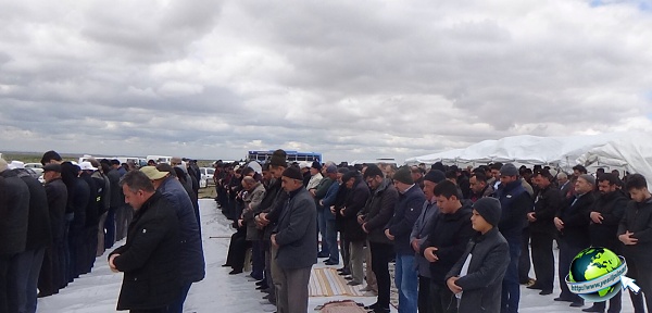 Karapınar'da Vatandaşlar Yağmur Duasına Çıktı
